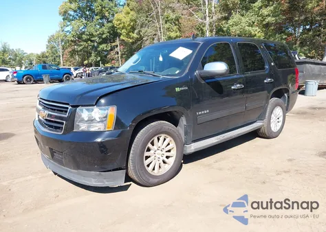 2013 Chevrolet Tahoe Hybrid z USA, uszkodzony, nr VIN 1GNSKDEJ7DR197513